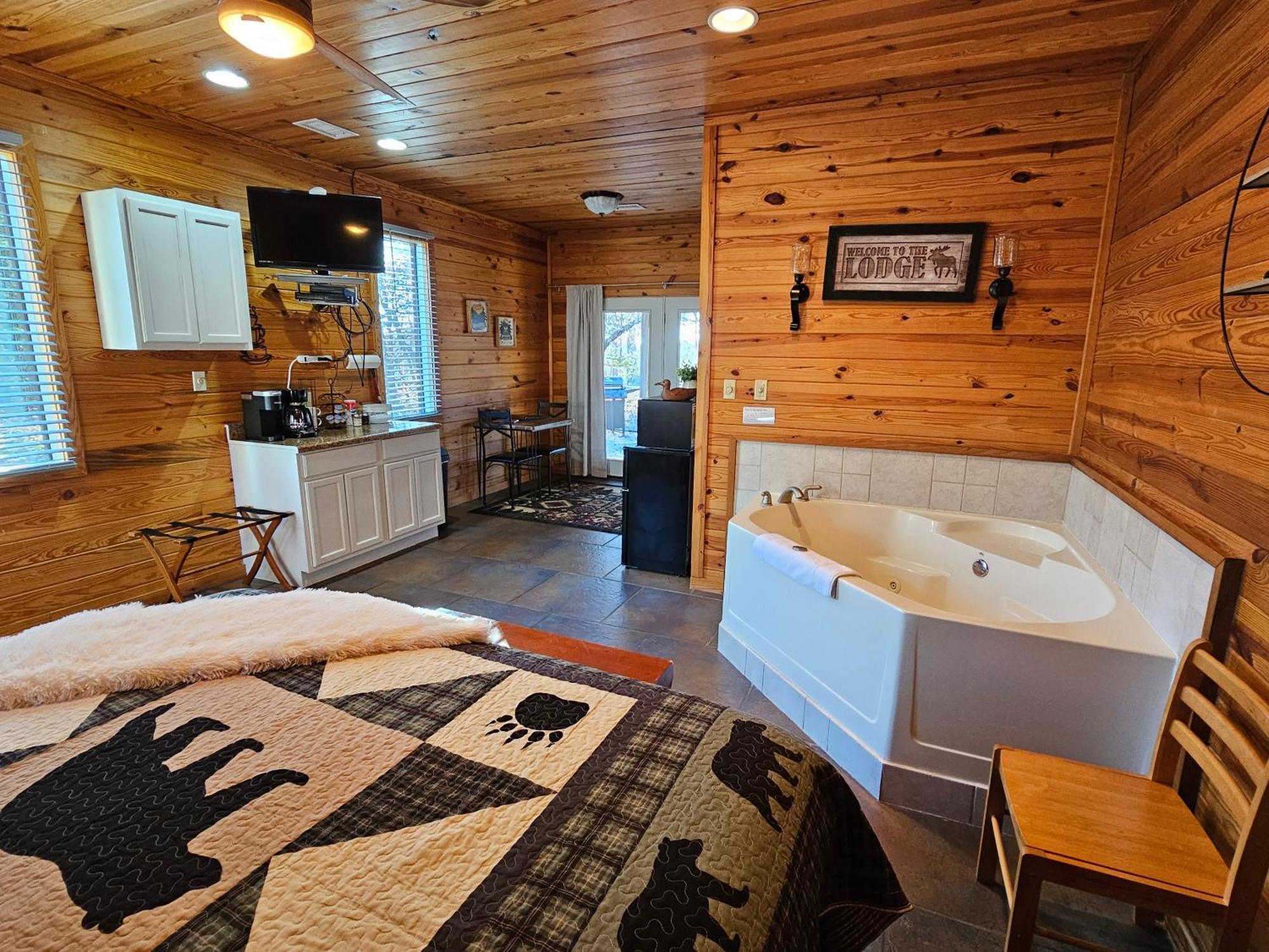5 Min To Beaver Lake-King Bed-Fire Pit-Jetted Tub #2 يوريكا سبرينغز المظهر الخارجي الصورة